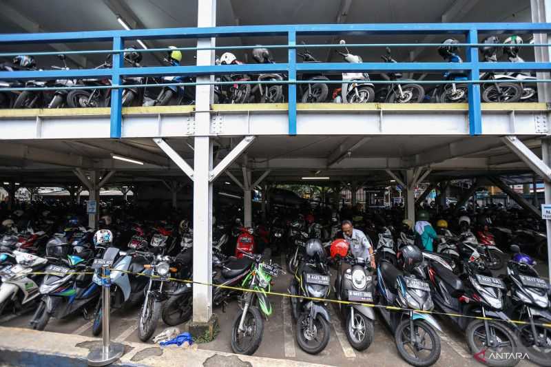 Penambahan Park and Ride Bisa Jadi Solusi Kemacetan di Jakarta