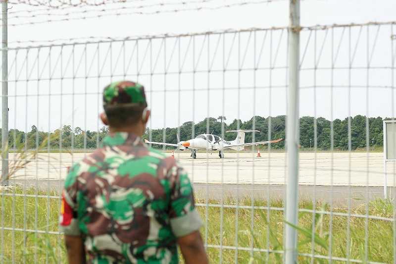 PENAMPAKAN PESAWAT ASING YANG MELINTAS WILAYAH RI TANPA IZIN