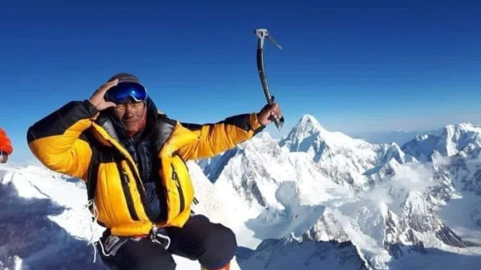 Pendaki Nepal Cetak Rekor dengan 14 Puncak Tertinggi di Dunia