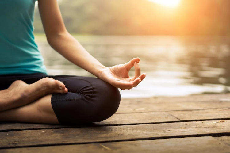Penelitian Ungkap Yoga Bantu Meringankan Nyeri Punggung