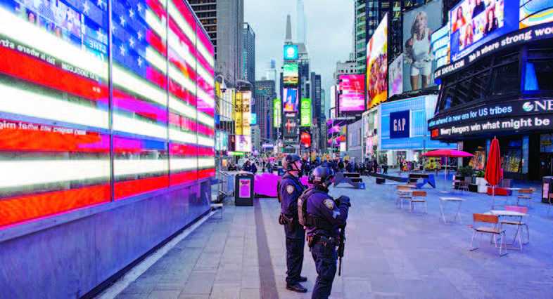 Penembakan di Times Square, Tiga Luka-luka