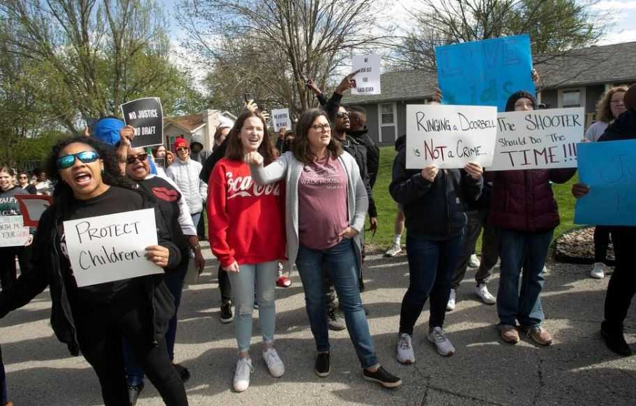 Penembakan Remaja Kulit Hitam Picu Aksi Protes di Kansas City