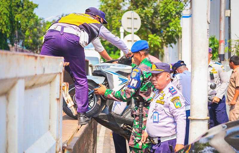 Penertiban Tim Gabungan