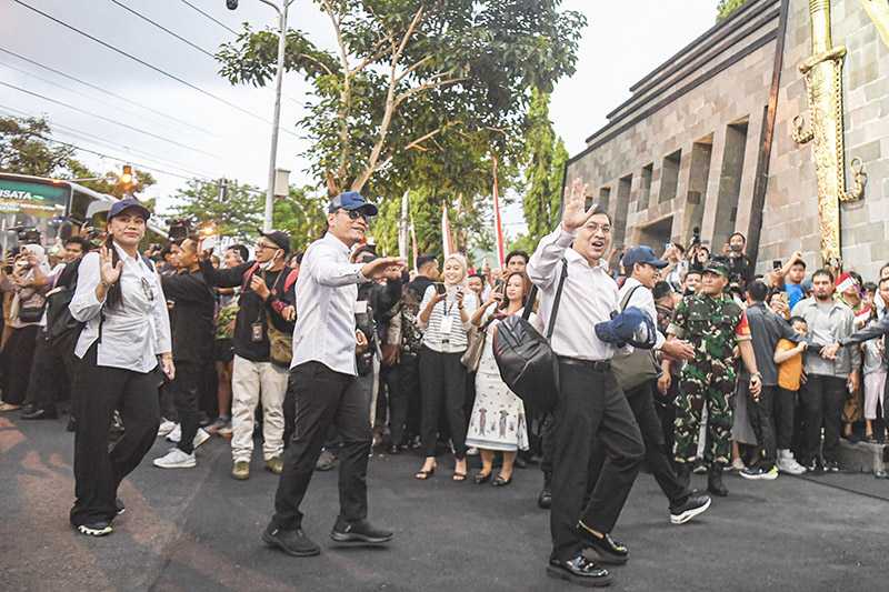 Pengalaman Menegangkan Para Menteri Naik Hercules Selama 60 Menit