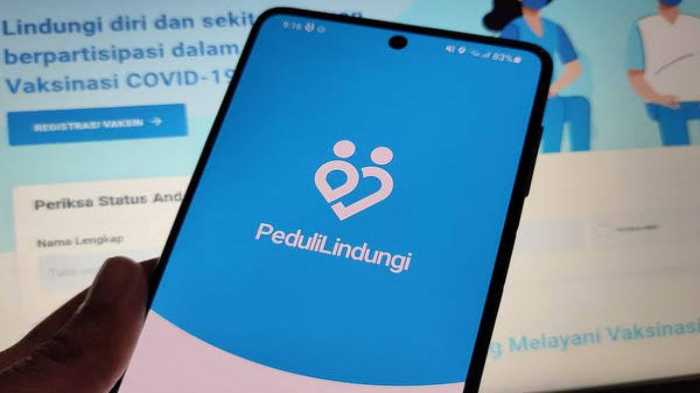 Penggunaan Sanksi Pidana dalam Penggunaan Aplikasi Peduli Lindungi Dikritik