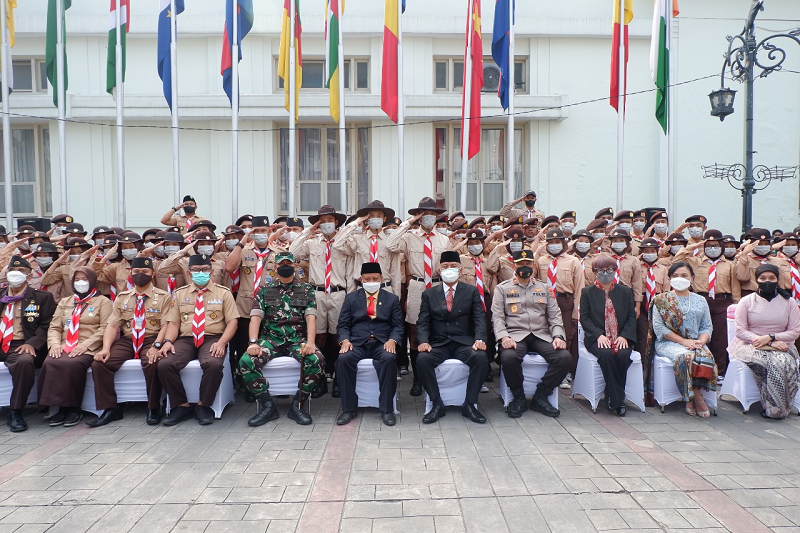 Pengibaran Bendera Tandai Peringatan 67 Tahun KAA di Museum KAA