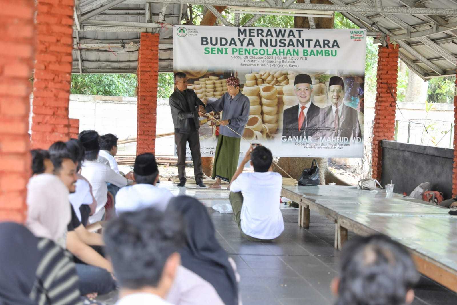 Pengrajin Bambu Mendukung Santri Ganjar Untuk Lestarikan Bambu di Indonesia