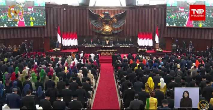 Pengucapan Sumpah Anggota DPR RI Periode 2024-2029 Dipandu Ketua MA