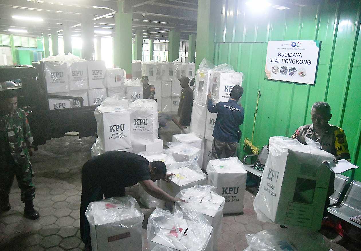 Pengumpulan Logistik Pemilu 2024 di Bogor