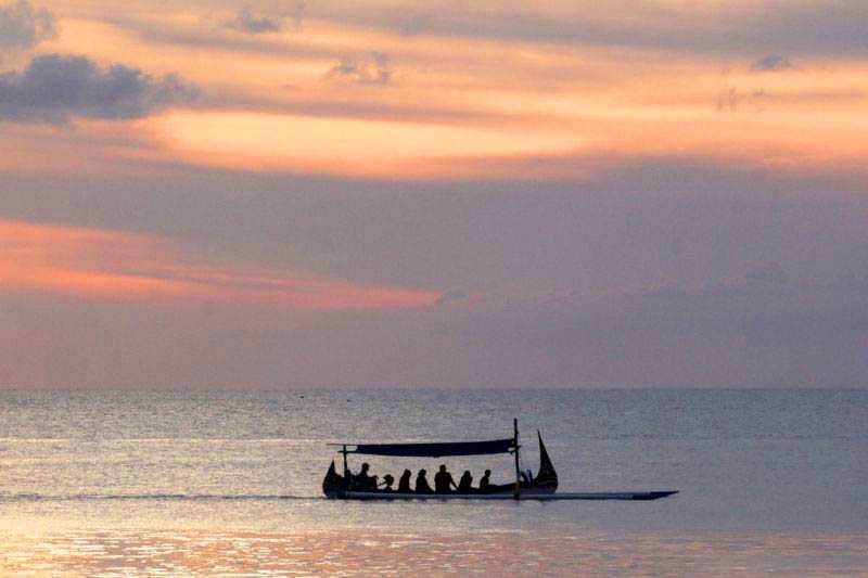 Pengunjung Pasir Putih Situbondo Capai 19.018 Orang Saat Libur Lebaran