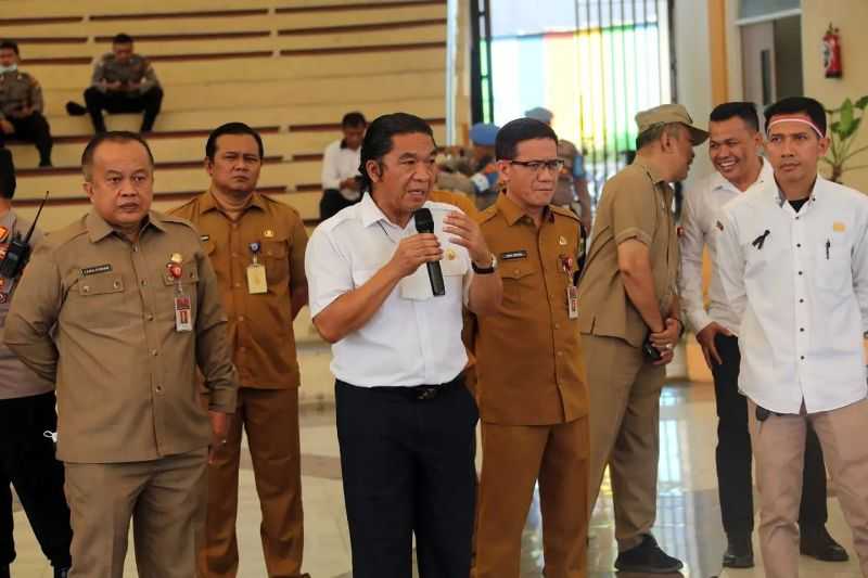 Penjabat Gubernur Banten Berjanji Serius Tangani Pegawai Non-ASN