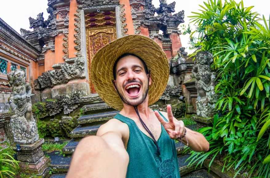 Penyebab Turis Berperilaku Buruk di Lokasi Wisata: Instagram