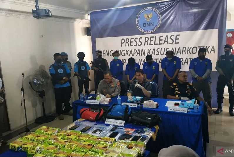 Penyelundupan 31 Kg Sabu dari Malaysia Berhasil Digagalkan di Kalimantan Barat