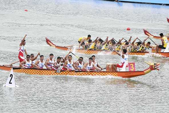 Perahu Naga Sumbang Emas