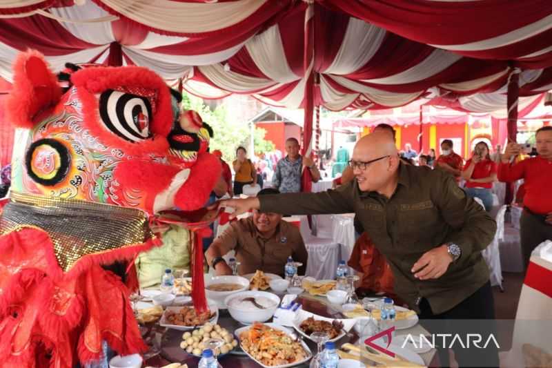 Perayaan Cheng Beng di Belitung Datangkan Ribuan Peziarah