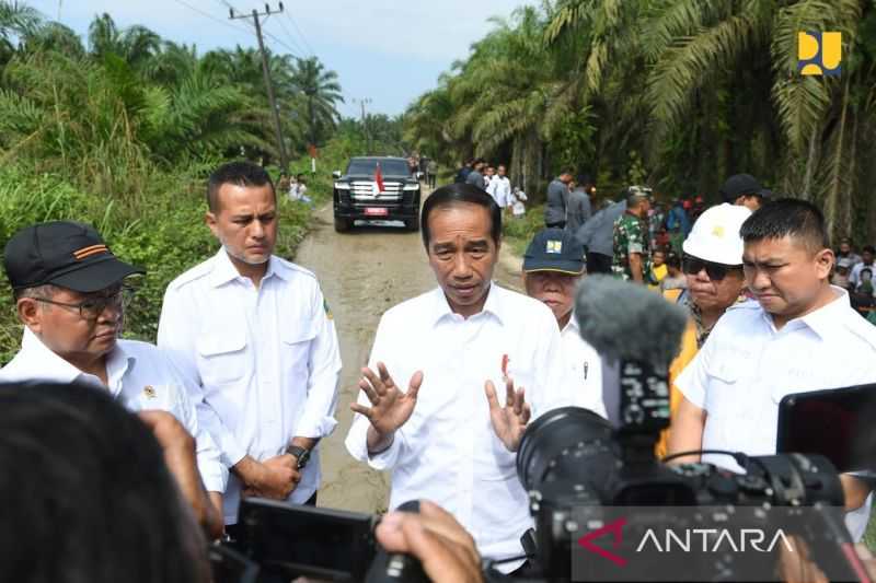 Percepat Pembangunan Infrastruktur, Menteri PUPR: Inpres 3/2023 Tingkatkan Kemantapan Semua Jalan Daerah