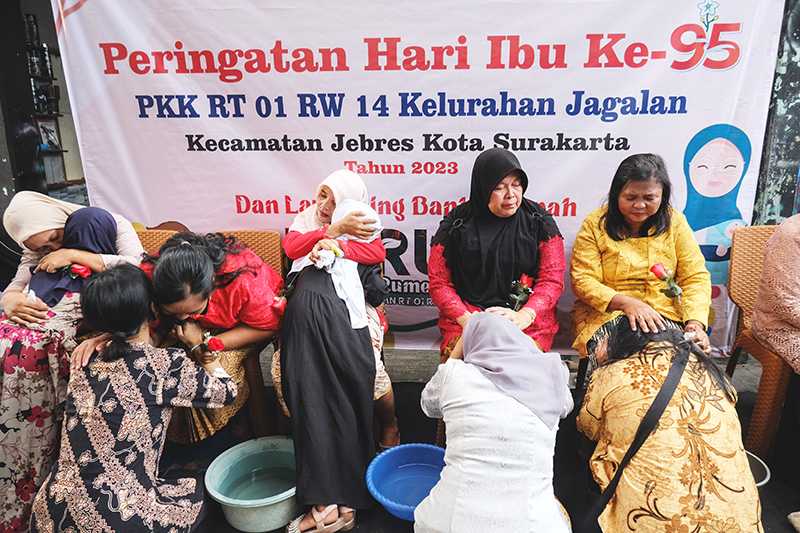 Peringatan Hari Ibu di Solo