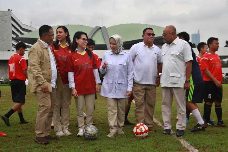Peringati HUT Ke-15 Partai Gerindra, Fraksi Gerindra DPR Gelar Turnamen Sepak Bola 3