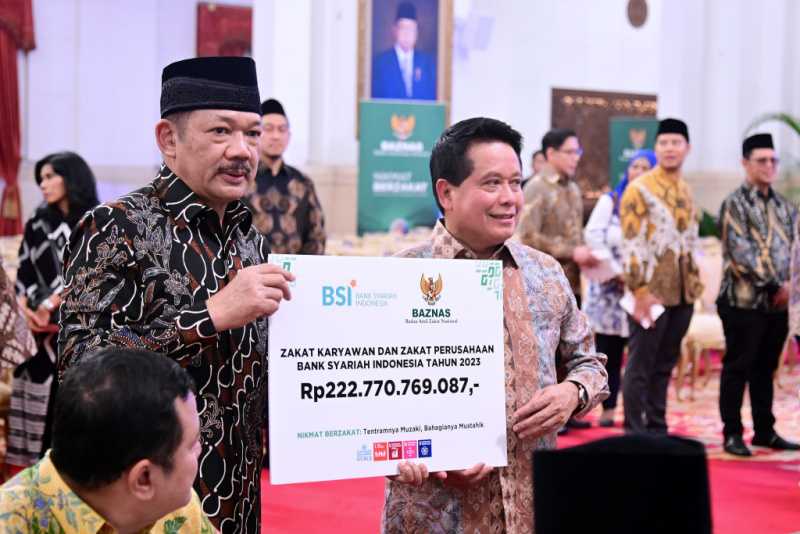 Perkuat Ekonomi Umat, BSI Serahkan Zakat Lebih dari Rp222 Miliar 2