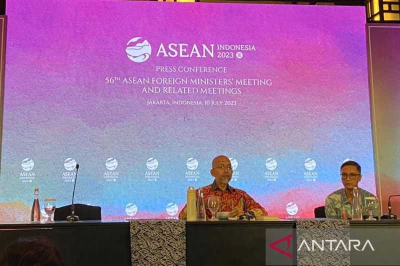 Perkuat Stabilitas Kawasan, Kemlu Sebut Isu AUKUS Tak Dibahas Oleh Asean