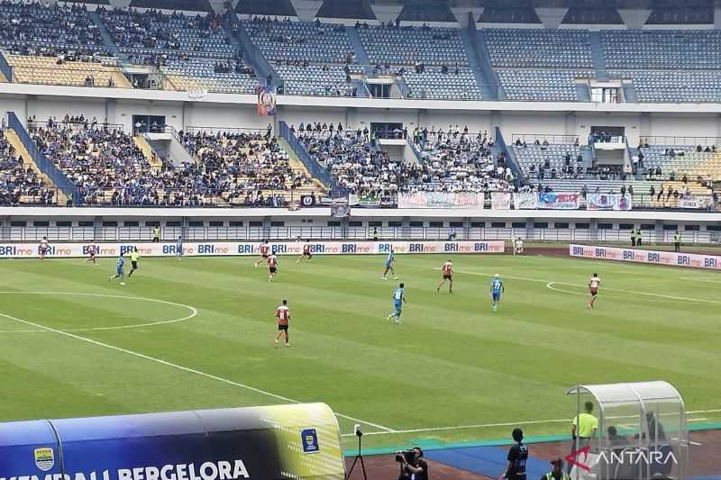 Persib Selamat dari Kekalahan atas Madura Berkat Gol David Da Silva