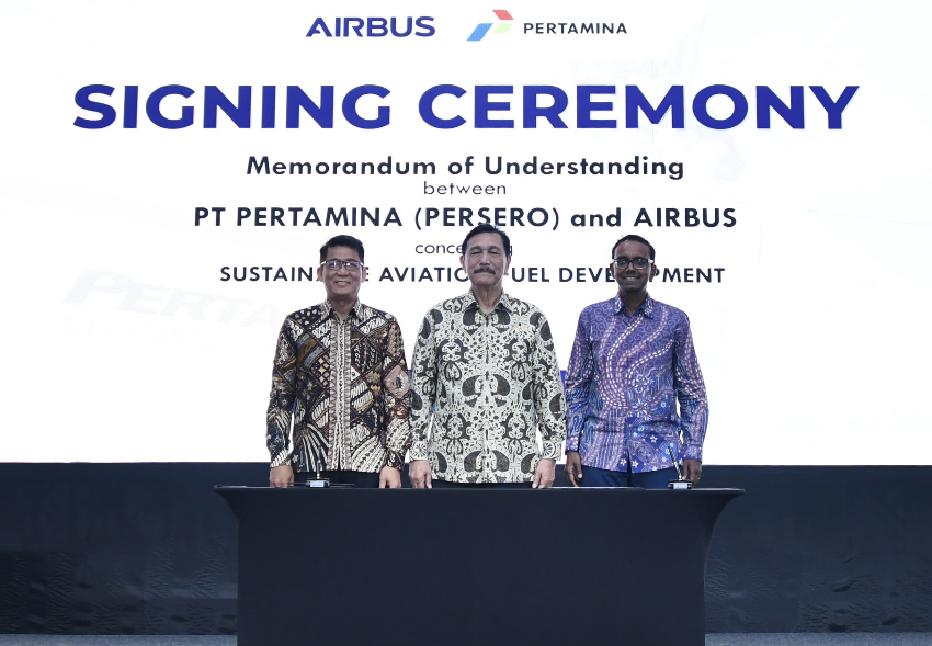 Pertamina dan Airbus Jajaki Kerja Sama Pengembangan Sustainable Aviation Fuel di Indonesia