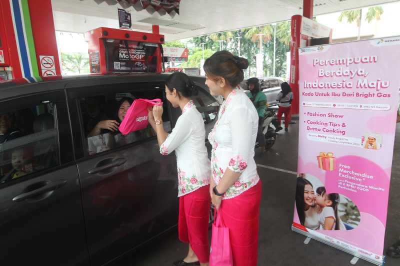 Pertamina Retail Berikan Apresiasi Costumer saat Peringati Hari Ibu 2