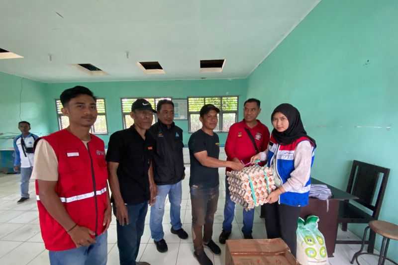 Pertamina Salurkan Bantuan untuk Korban Banjir Bandang Ternate