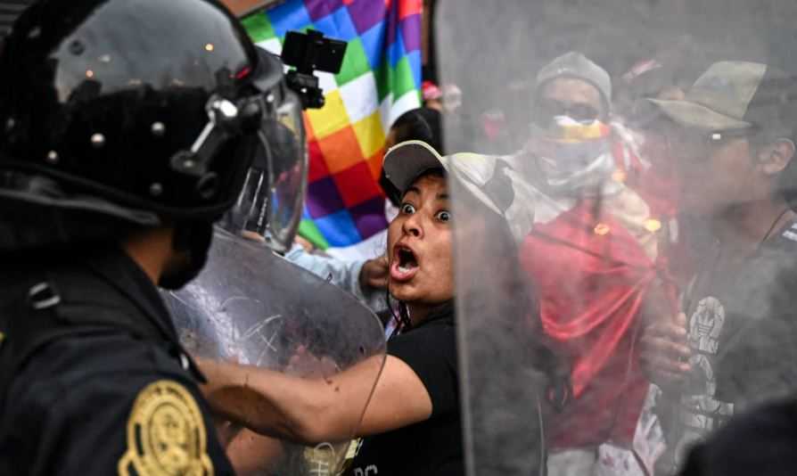 Peru Rusuh Setelah Boluarte Jadi Presiden, Dua Tewas dalam Aksi Protes