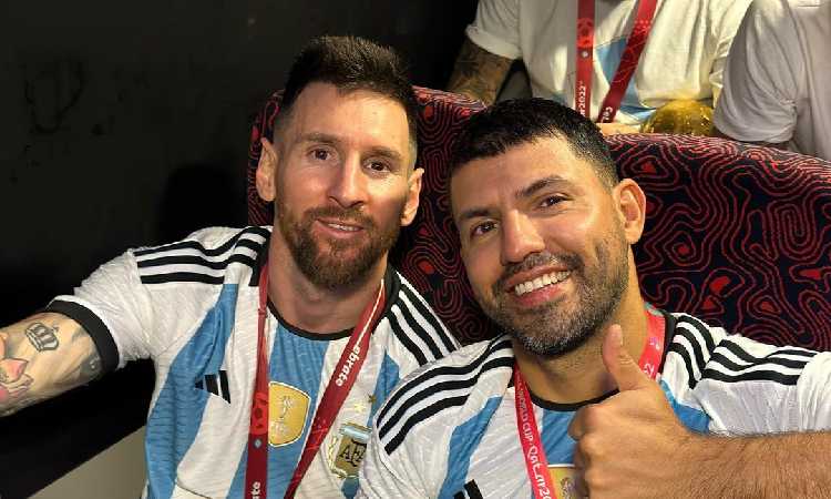 Pesan Haru Aguero untuk Messi Usai Bawa Argentina Juara Piala Dunia