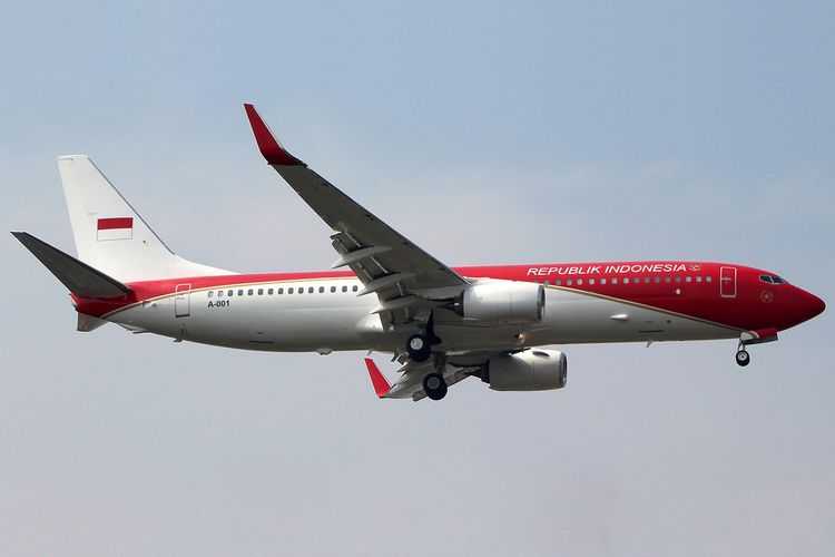 Pesawat Kepresidenan RI Ganti Warna Jadi Merah, Pengamat : Masih Saja Foya-Foya