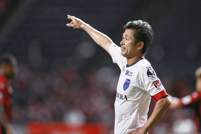 Pesepak Bola Tertua Jepang, Miura, Masih Diminati Banyak Klub