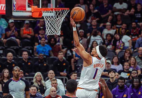Phoenix Suns Lanjutkan Keunggulan di Pramusim NBA
