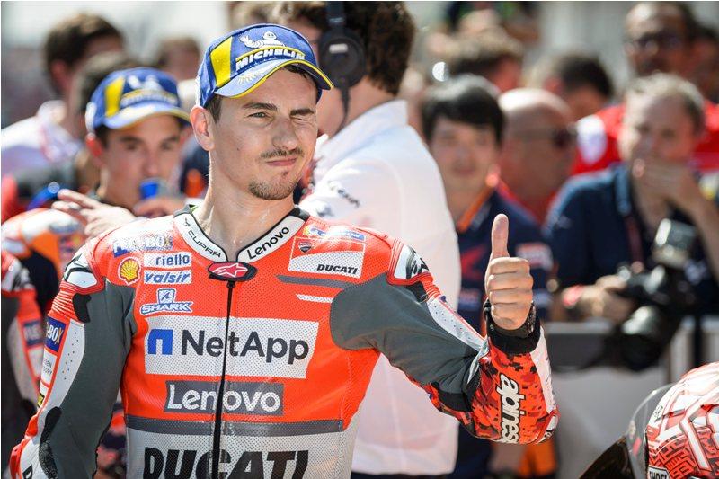 Lorenzo Ingin Lebih Kuat Usai Operasi Tangan