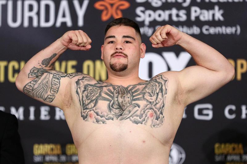 Andy Ruiz Bakal Tantang Anthony Joshua