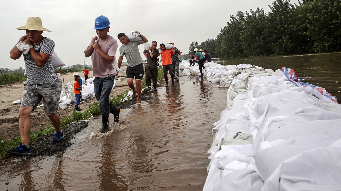 Tiongkok Bergegas Cegah Banjir