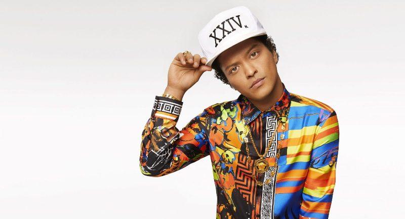 Bruno Mars Bagikan 24.000 Hidangan untuk Penduduk Hawaii