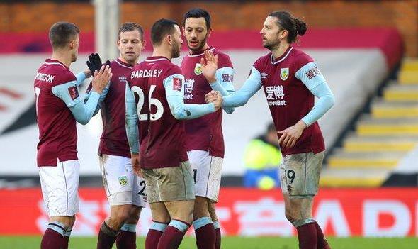 Burnley dan Leicester Lolos ke Babak Kelima Piala FA