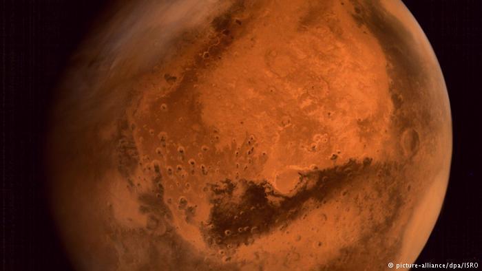 Ilmuwan Temukan Danau Bawah Tanah di Mars