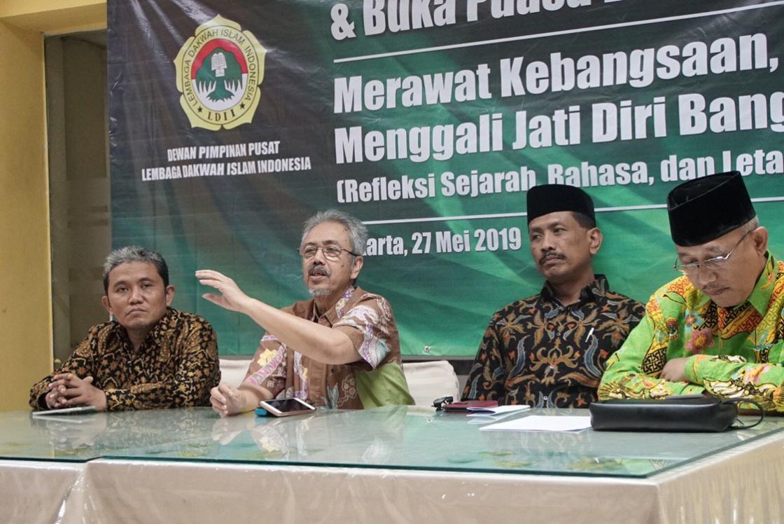 Lestarikan Jati Diri Bangsa