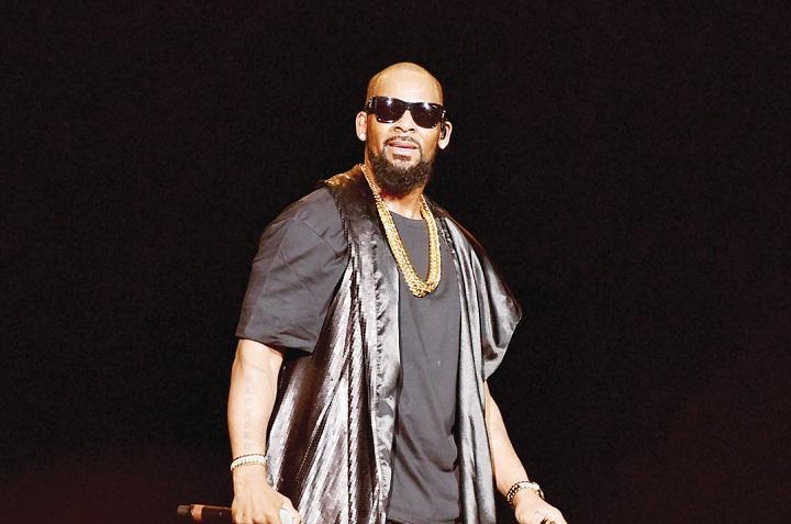 R. Kelly Kembali Bantah Tuduhan Baru soal Pelecehan Seksual