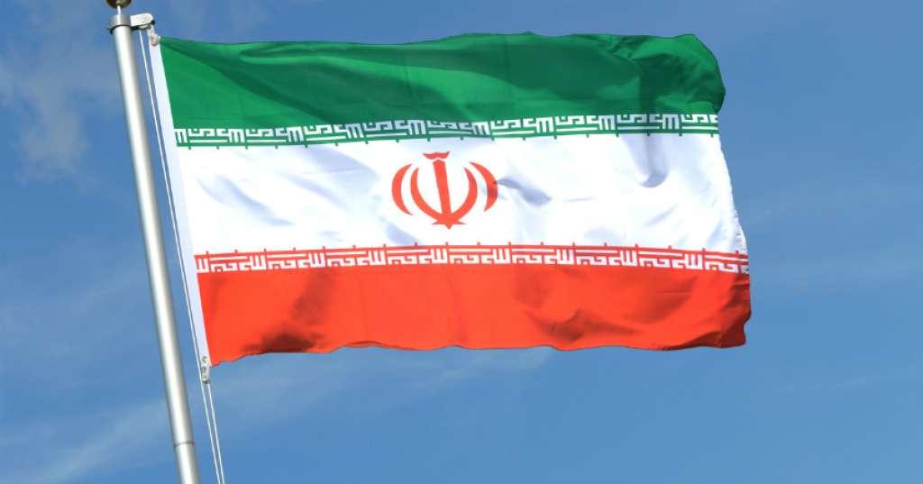 Iran Akan Perkuat Militernya