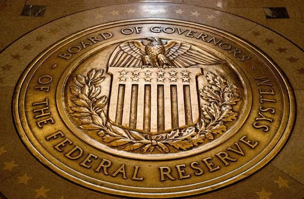 Trump Desak The Fed Pangkas Bunga Acuan