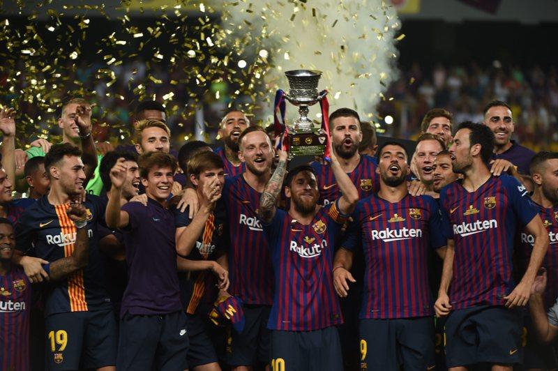 Barcelona Rebut Trofi Supercup ke-13