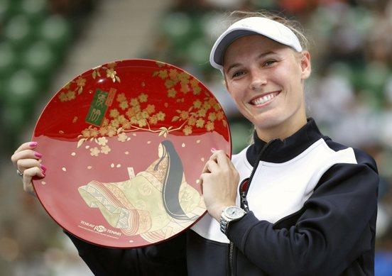 Wozniacki Juara Pan Pacific Open