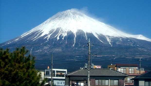 Erupsi Gunung Fuji Bisa Lumpuhkan Tokyo