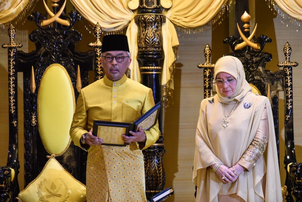 Dewan Kerajaan Malaysia Pilih Raja Baru
