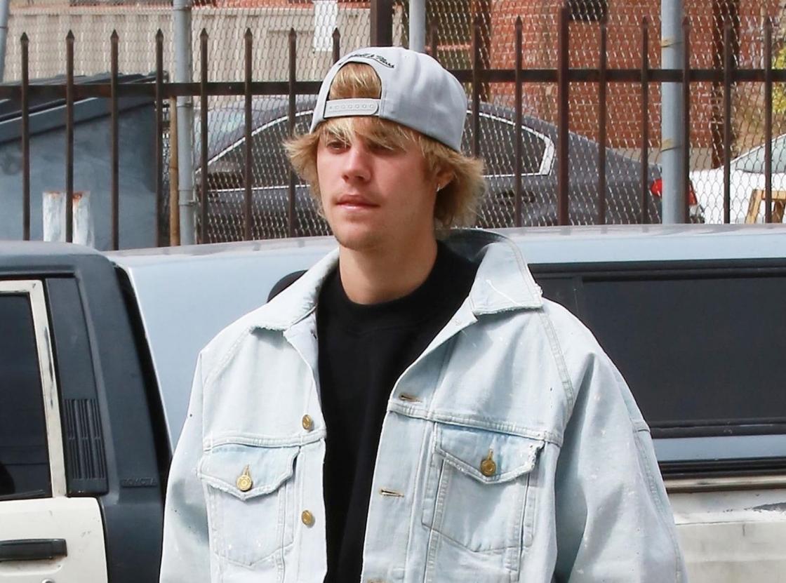 Justin Bieber Urus Surat Pernikahan dengan Hailey Baldwin