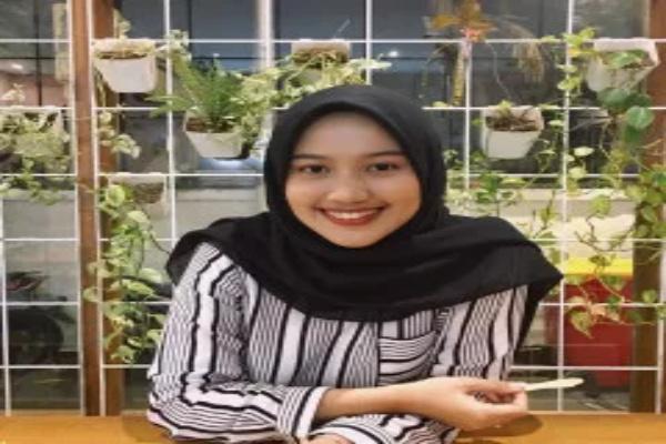 Sudah Cantik Berprestasi Pula, Kisah Mahasiswi UPNVJ yang Jadi Juara Masak Menu Sehat