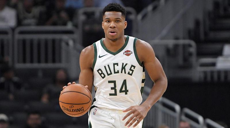 Giannis Antetokounmpo, Pemain Terbaik NBA dari Luar AS